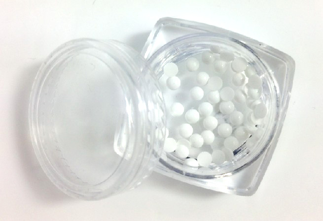 3mm gyöngy alakú szegecs 50db 30-5