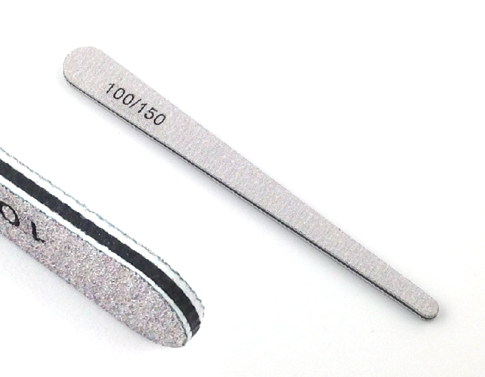 Szürke Csepp reszelő ,középen fekete, 100/150